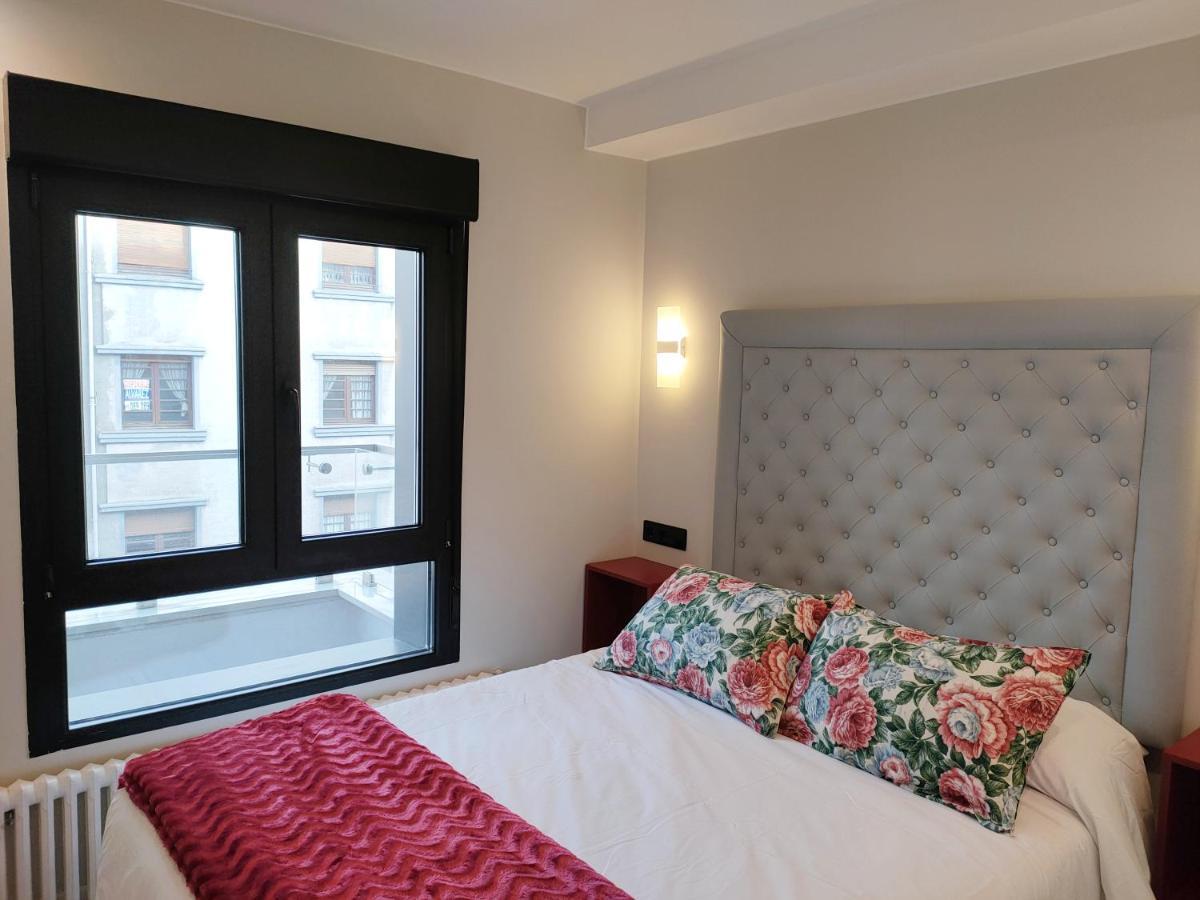 Apartmán Oviedo Centro Santa Clara Piso De Lujo Exteriér fotografie